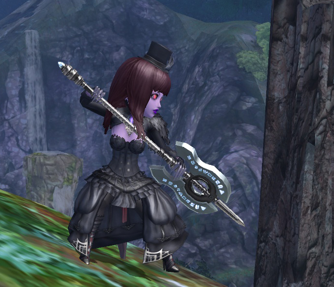 Surama's Polearm - 101301000