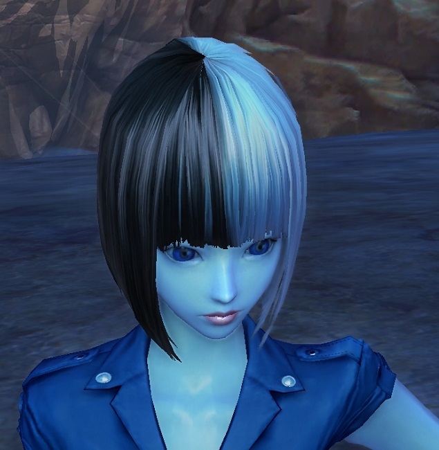 Dual-colored Hair - 125045610