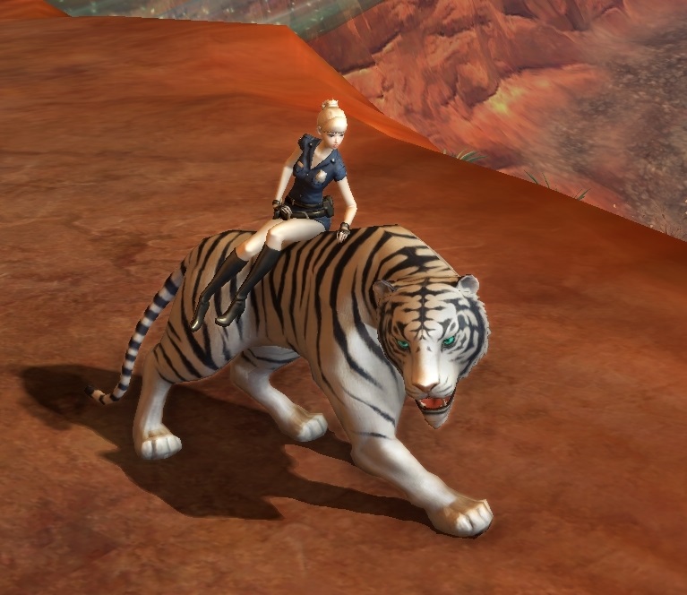 Tamed White Tiger - 190100285